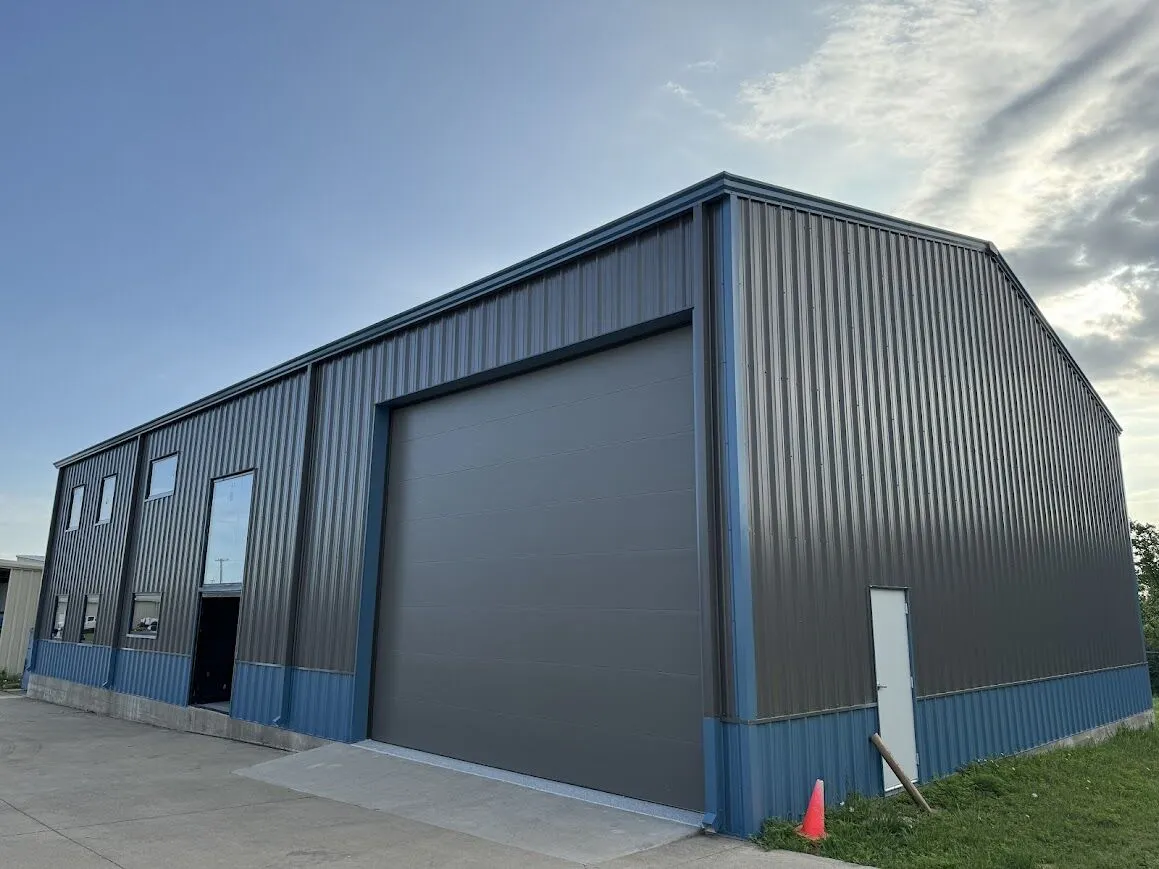 50×80 Pre-Engineered Commercial Metal Workshop 50×80 Pre-Engineered Commercial Metal Workshop