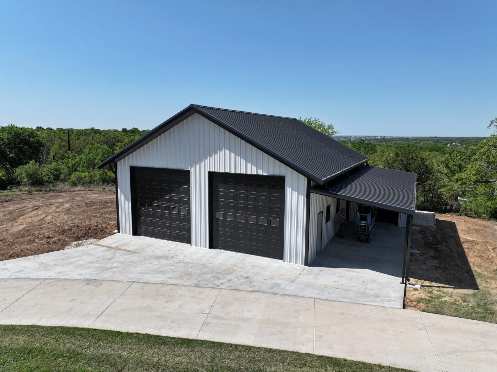 40x50 Weld Up Metal Garage in Weatherford, TX. 40x50 Weld Up Metal Garage in Weatherford, TX.