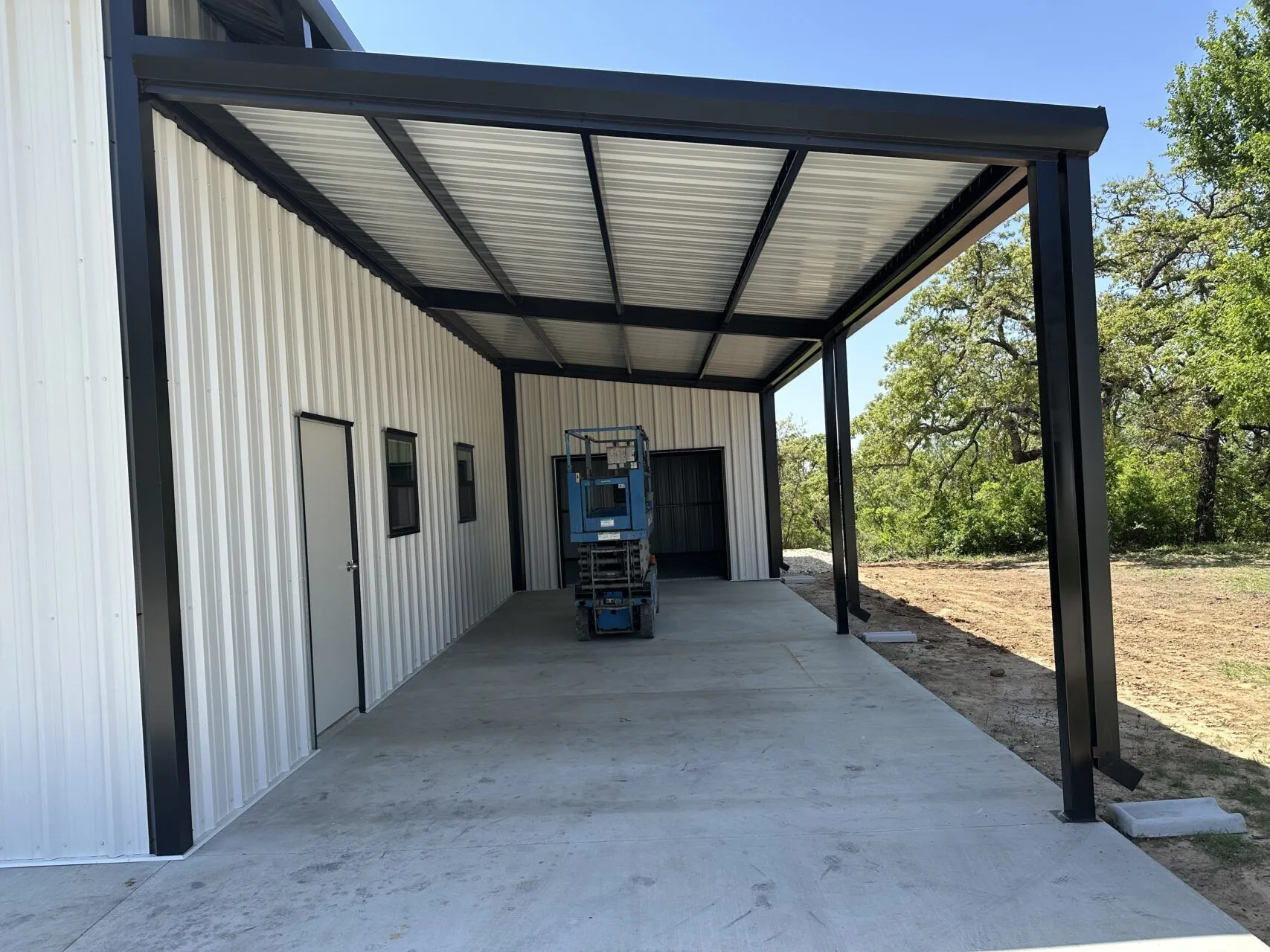 40x50 Weld Up Metal Garage in Weatherford, TX. 40x50 Weld Up Metal Garage in Weatherford, TX.