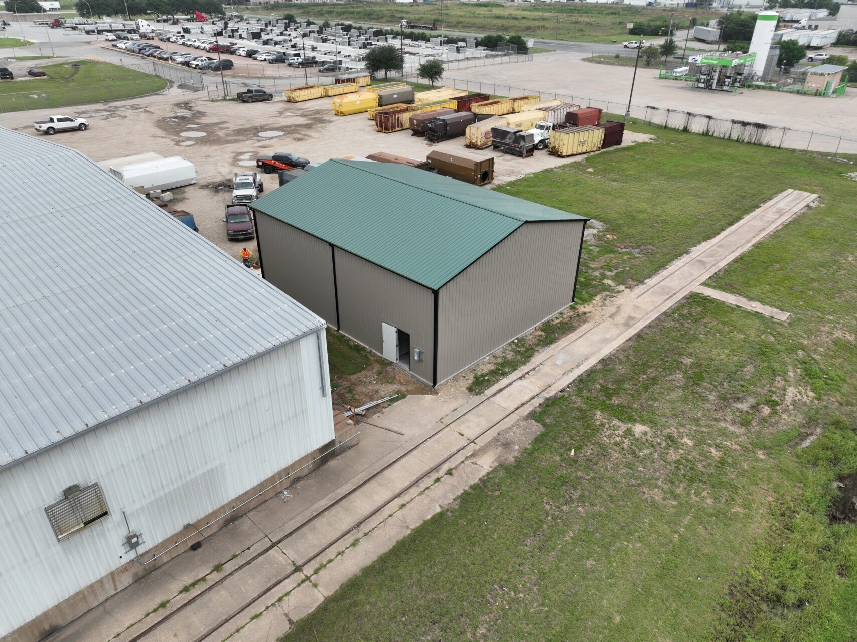 default 40x50 WolfSpan Metal Building in Fort Worth, TX 76140.