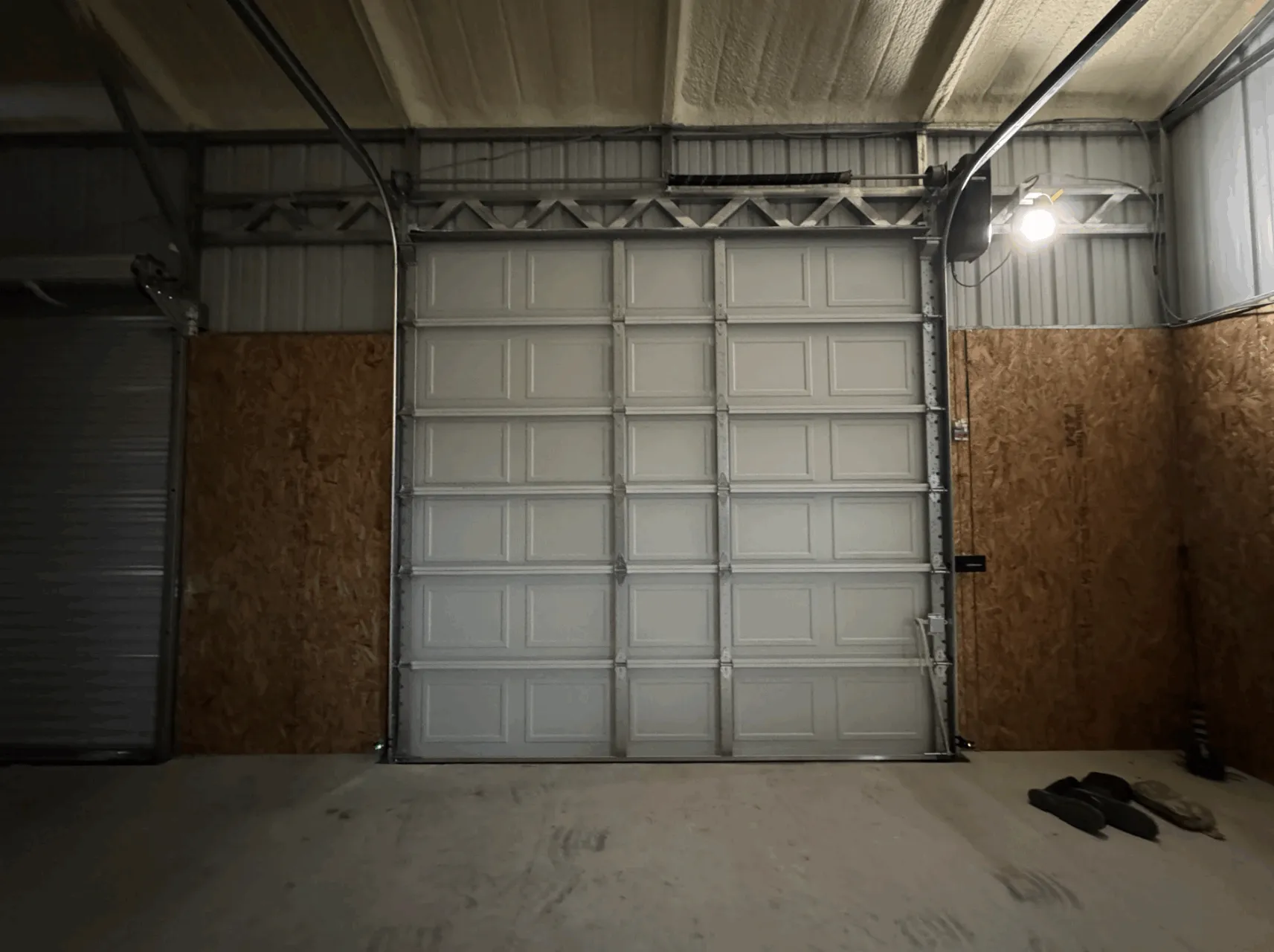 30x70 Texas White Metal Garage in Kaufman, TX. 30x70 Texas White Metal Garage in Kaufman, TX.