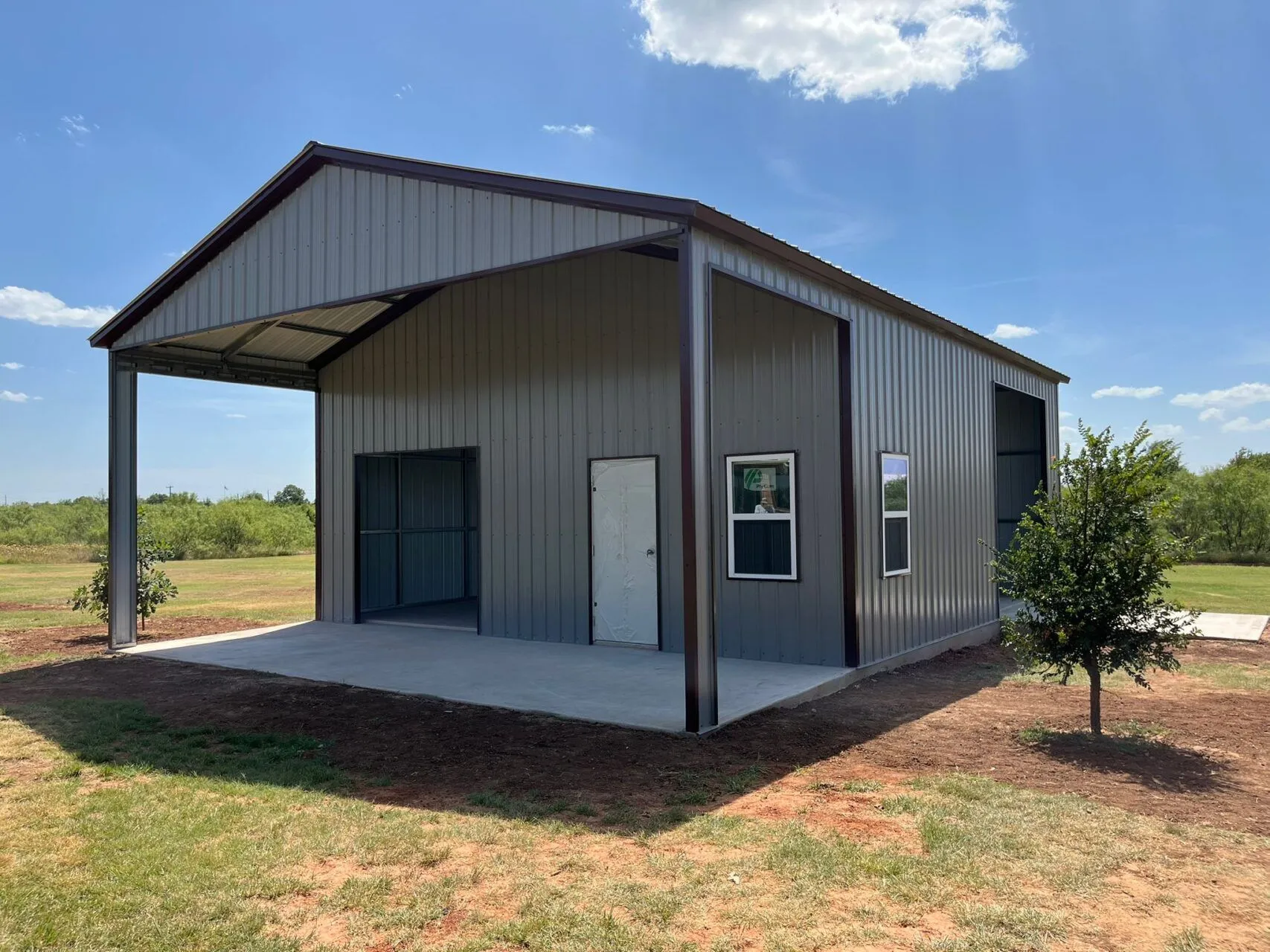 28x40 Metal Storage with Open Front Porch in Wichita Falls, TX. 28x40 Metal Storage with Open Front Porch in Wichita Falls, TX.