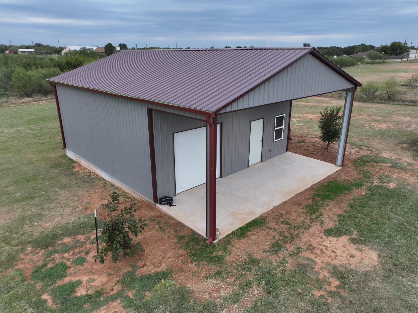 28x40 Metal Storage with Open Front Porch in Wichita Falls, TX. 28x40 Metal Storage with Open Front Porch in Wichita Falls, TX.