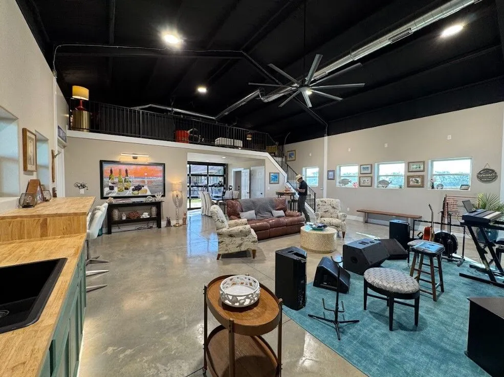 30x50 Ultimate Red Iron Hobby Barn in Salado, TX. 30x50 Ultimate Red Iron Hobby Barn in Salado, TX.