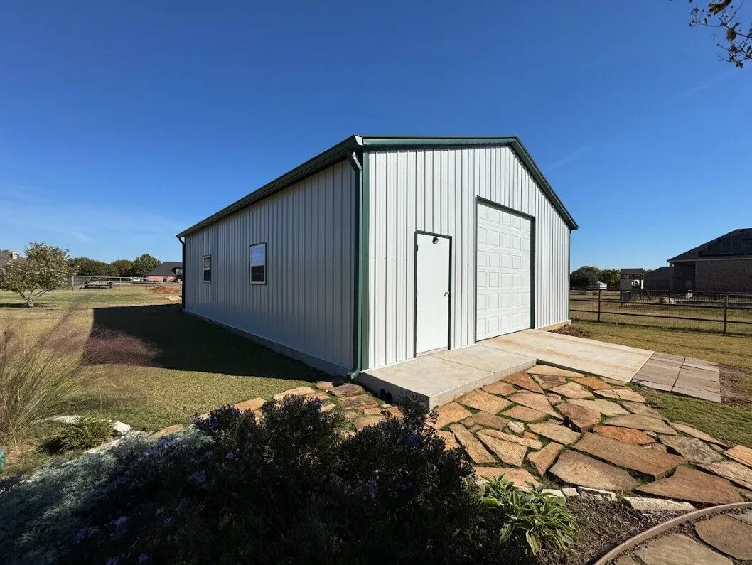 30x40 Steel Storage Garage Building in Crowley, TX. 30x40 Steel Storage Garage Building in Crowley, TX.