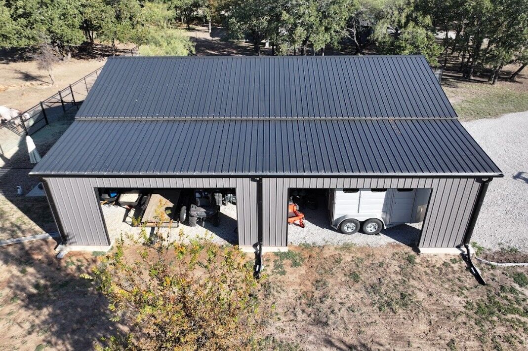 30x50 Custom Steel Horse Barn in Gordon, TX. 30x50 Custom Steel Horse Barn in Gordon, TX.