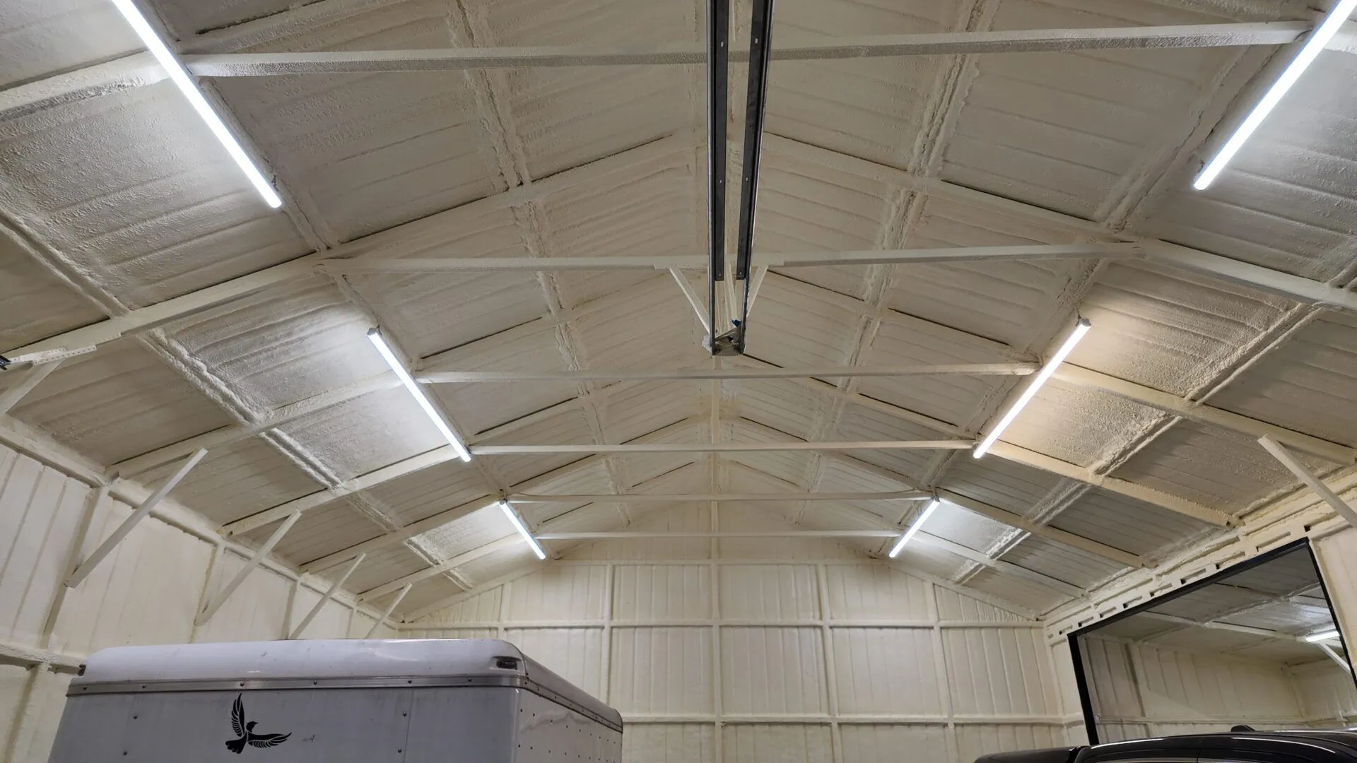 30x40 Metal Workshop with Custom Lean-to in Ennis, TX. 30x40 Metal Building with Custom Lean-to Porch in Ennis, TX.