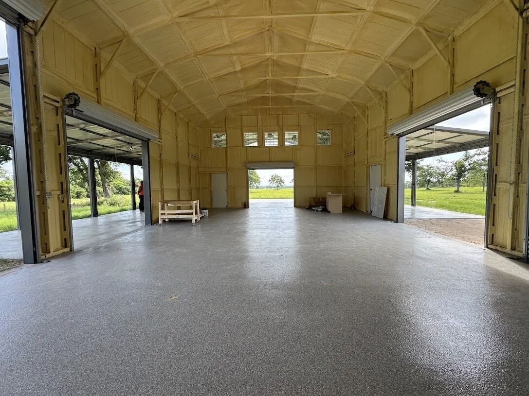 30x75 Tubular Metal Building with Dual Lean-tos in Marquez, TX. 30x75 Tubular Metal Building with Dual Lean-tos in Marquez, TX.