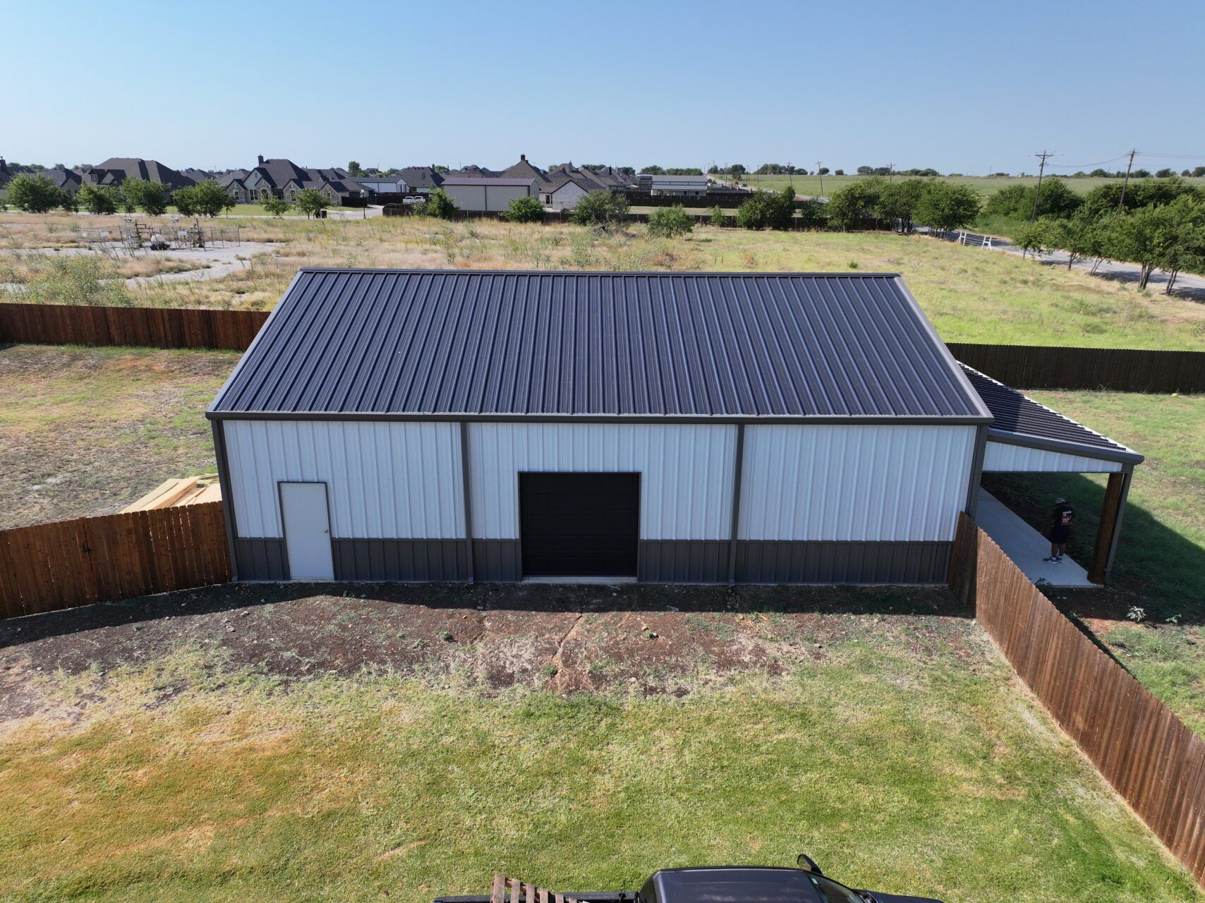 40x50 Weld Up Custom Metal Building in Justin, TX. 40x50 Weld Up Custom Metal Building in Justin, TX.