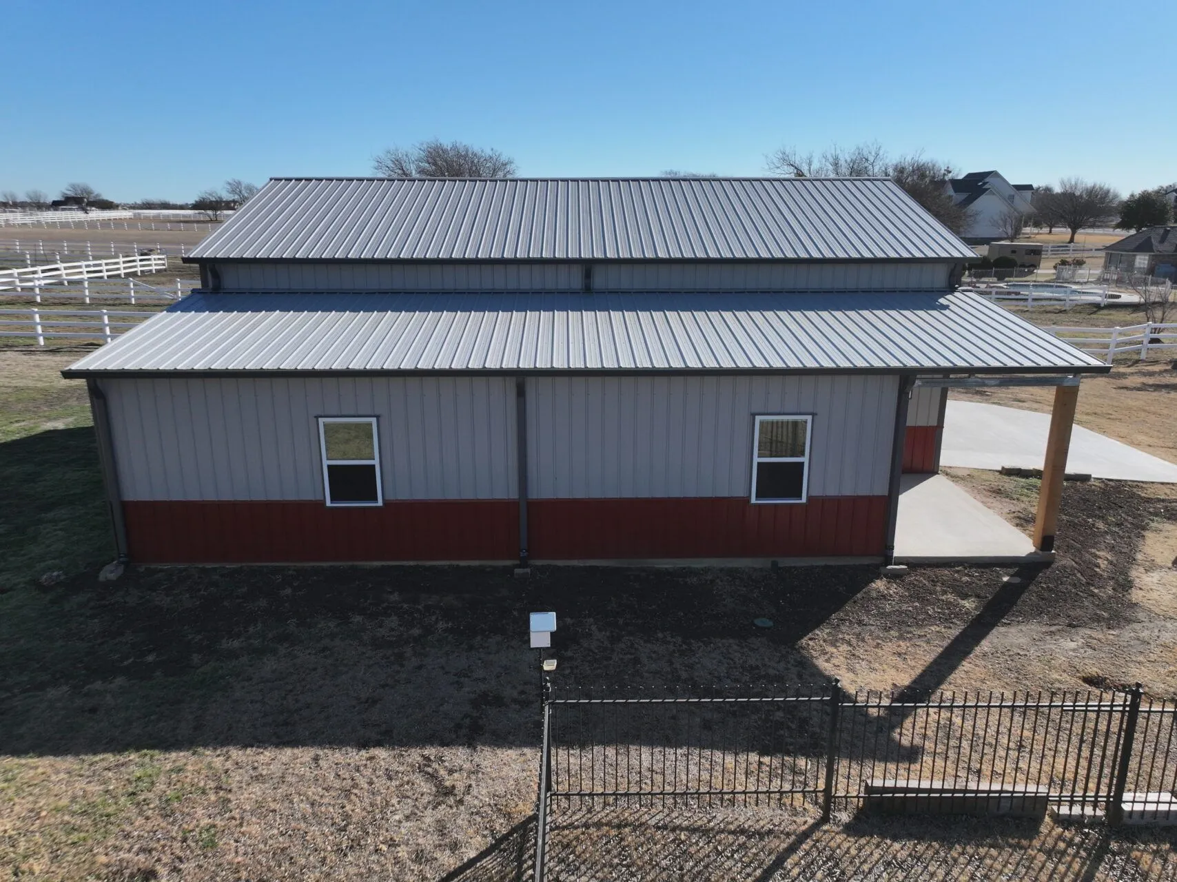 30x45 Garage Workshop with Porch in Fort Worth, TX. 30x45 Garage Workshop with Porch in Fort Worth, TX.