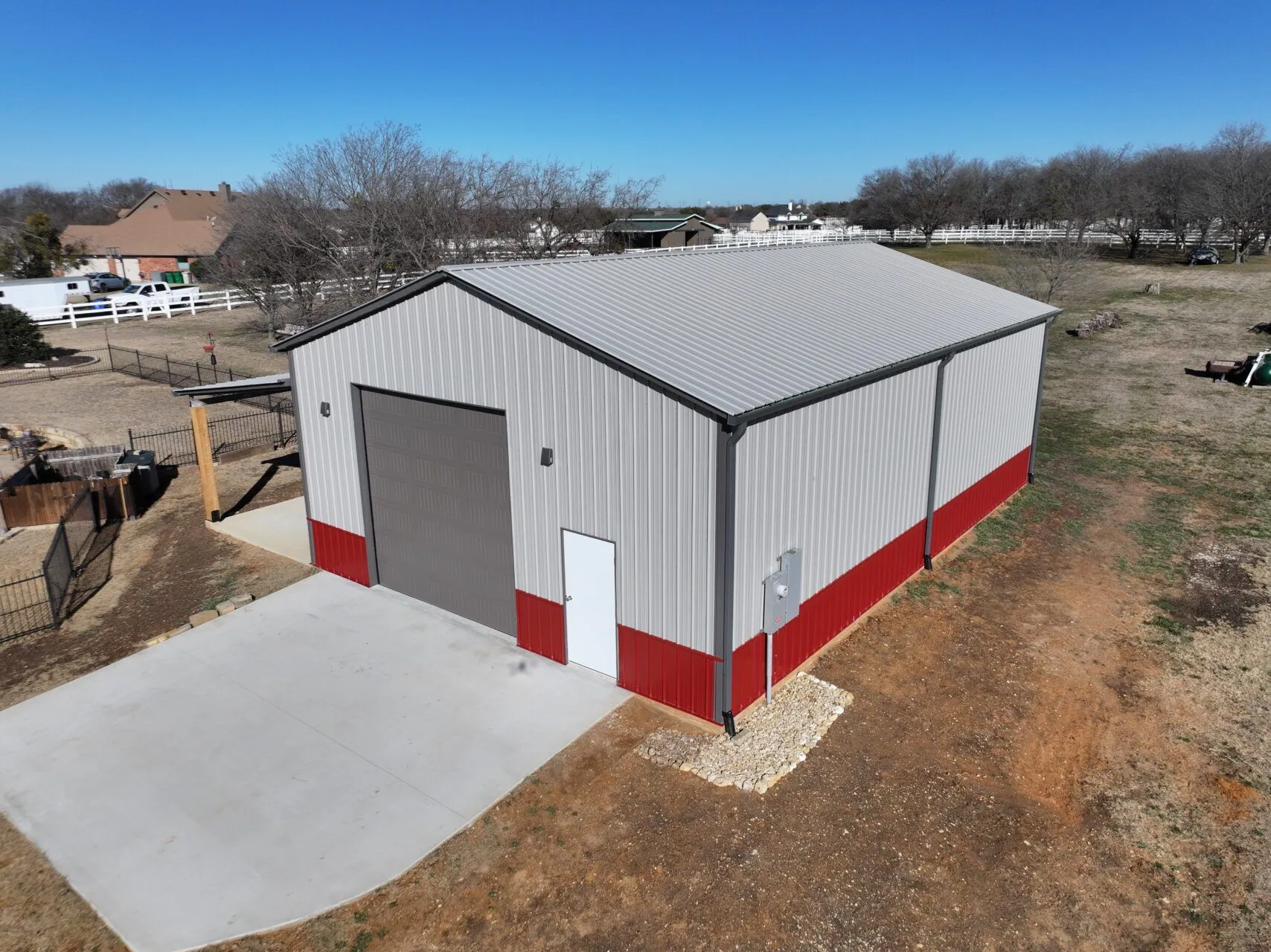 30x45 Garage Workshop with Porch in Fort Worth, TX. 30x45 Garage Workshop with Porch in Fort Worth, TX.