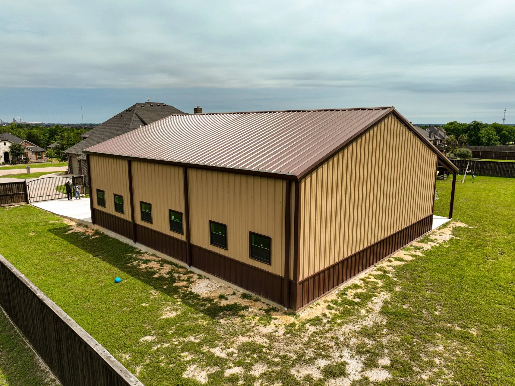 40x50 Detached Workshop Garage with Porch in Midlothian, TX. 40x50 Detached Workshop Garage with Porch in Midlothian, TX.