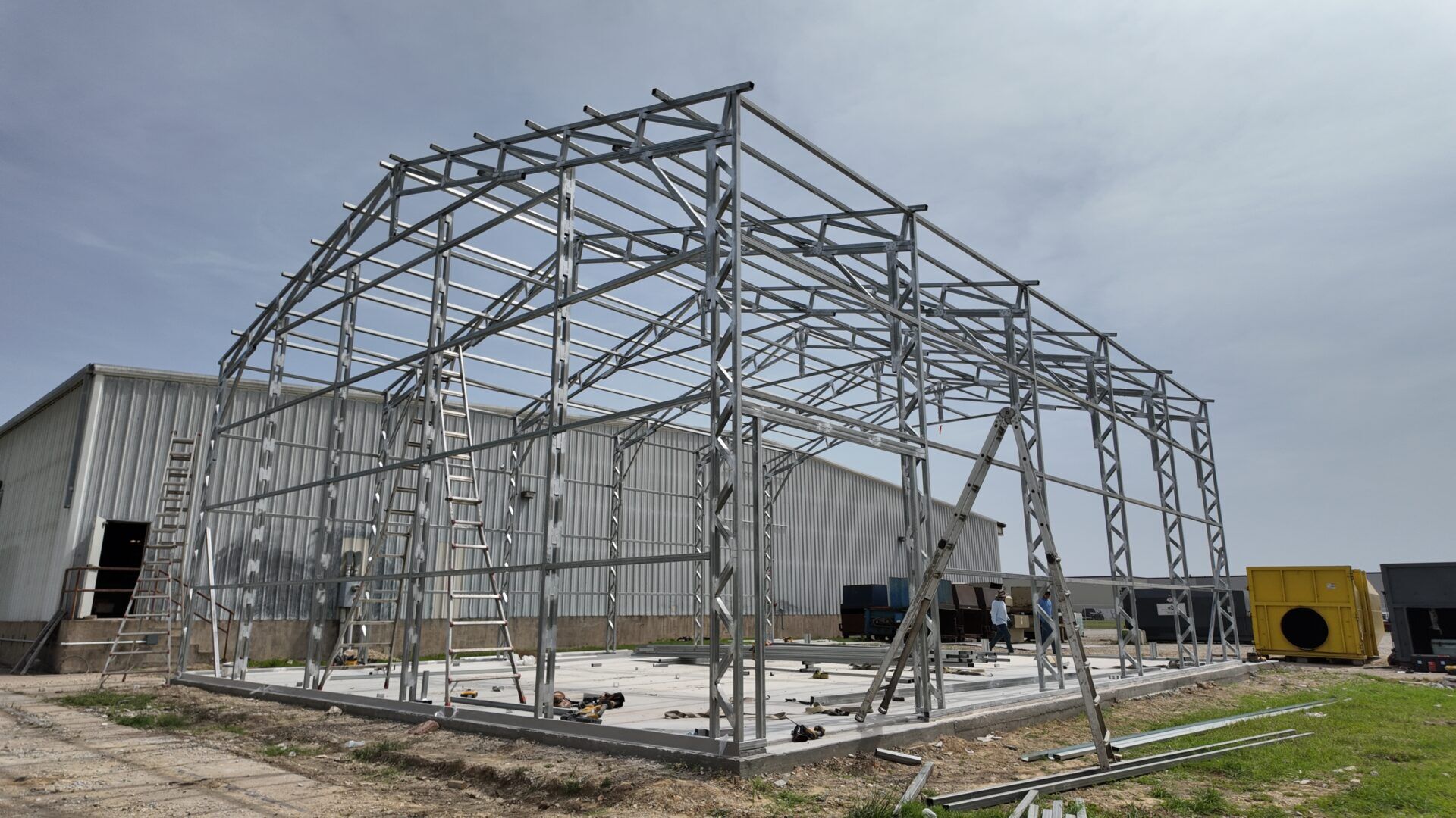 40x50 WolfSpan Metal Building in Fort Worth, TX 76140. 40x50 WolfSpan Metal Building in Fort Worth, TX 76140.