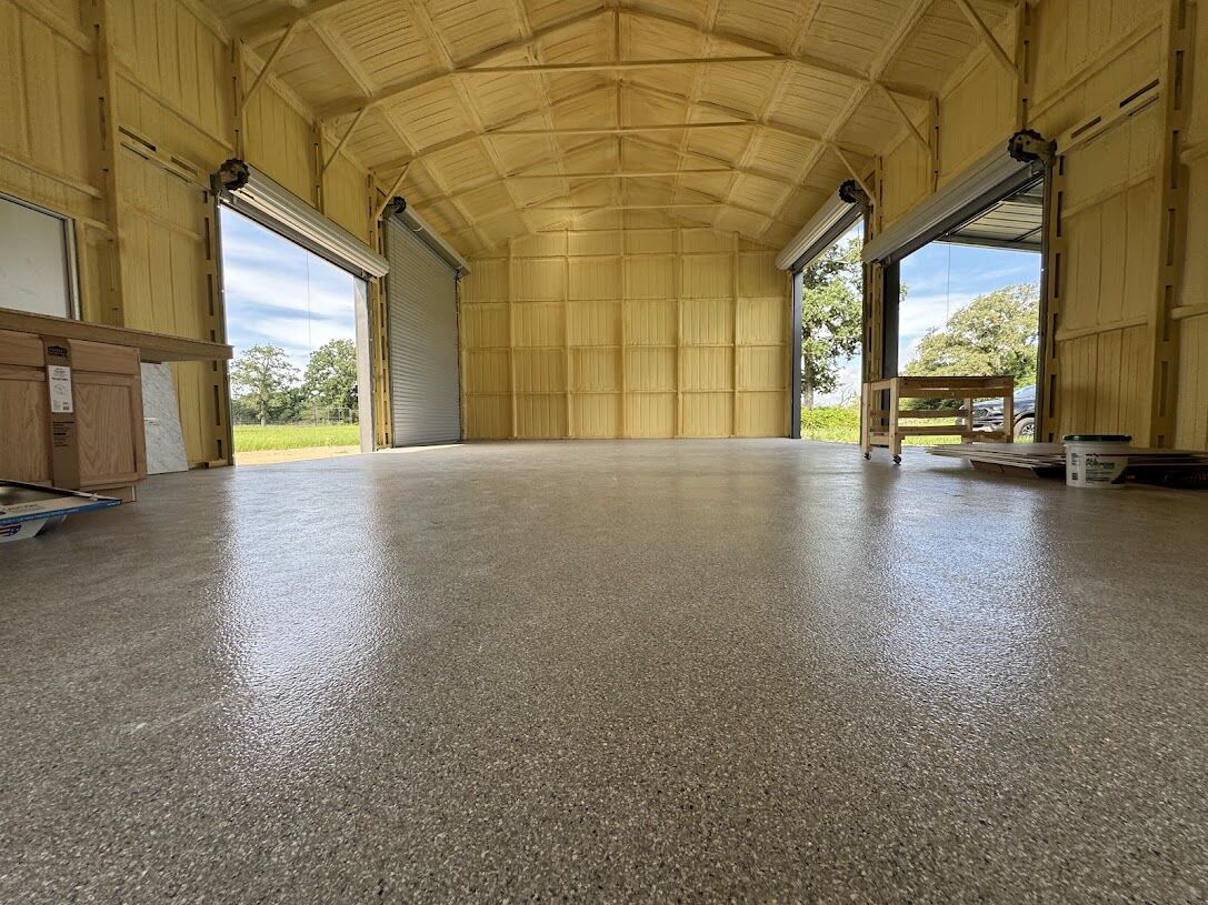 30x75 Tubular Metal Building with Dual Lean-tos in Marquez, TX. 30x75 Tubular Metal Building with Dual Lean-tos in Marquez, TX.