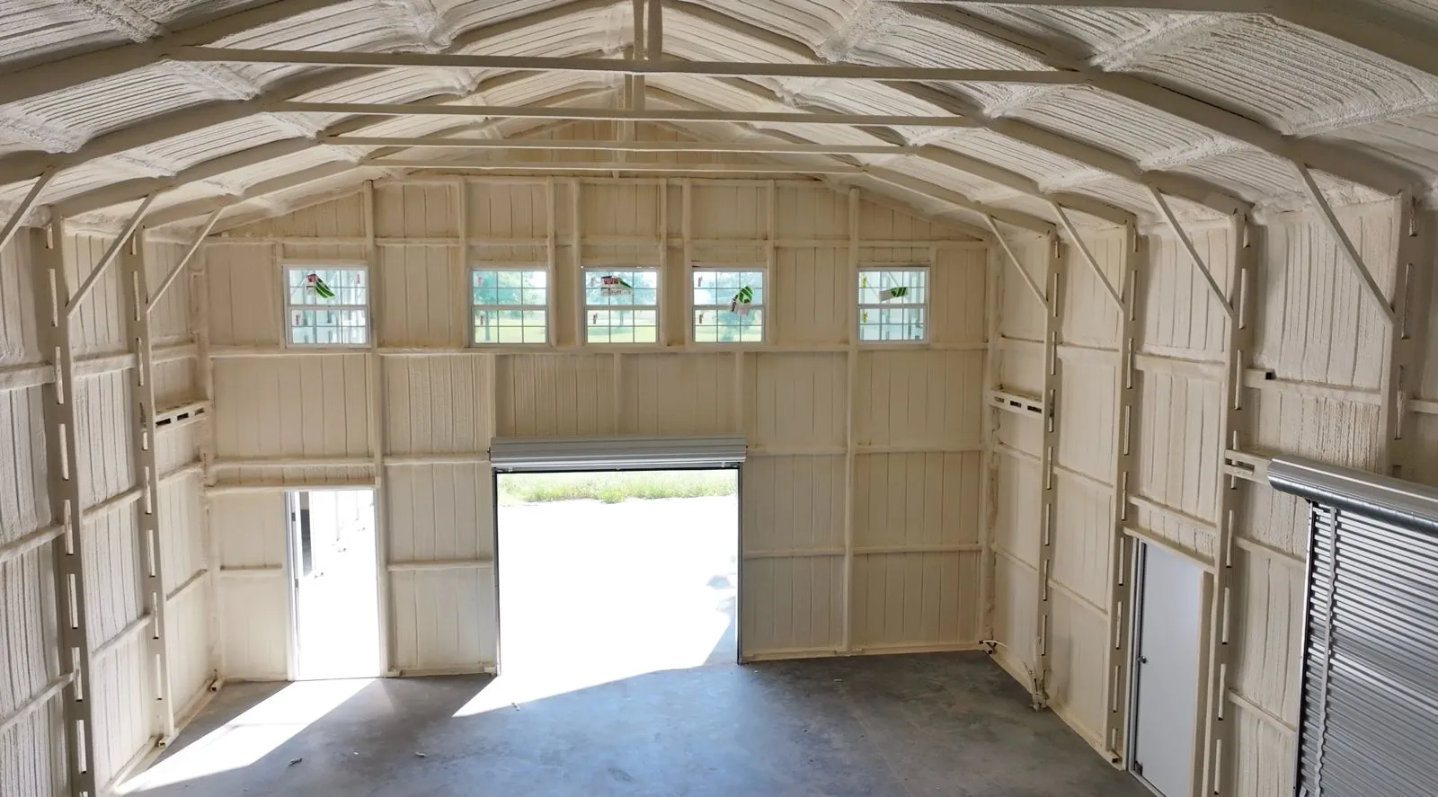 30x75 Tubular Metal Building with Dual Lean-tos in Marquez, TX. 30x75 Tubular Metal Building with Dual Lean-tos in Marquez, TX.