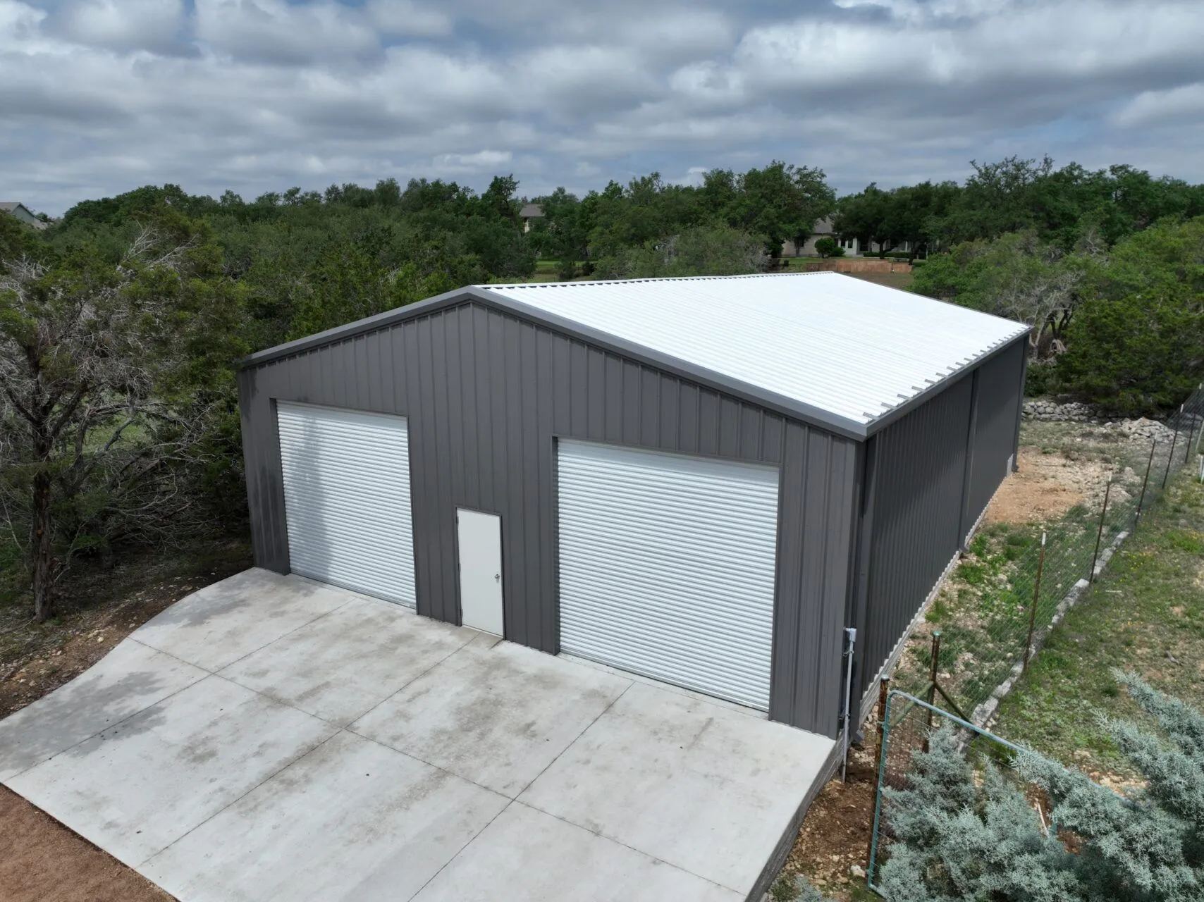 40x60-Weld-Up-Metal-Building-in-Dripping-Springs-Texas
