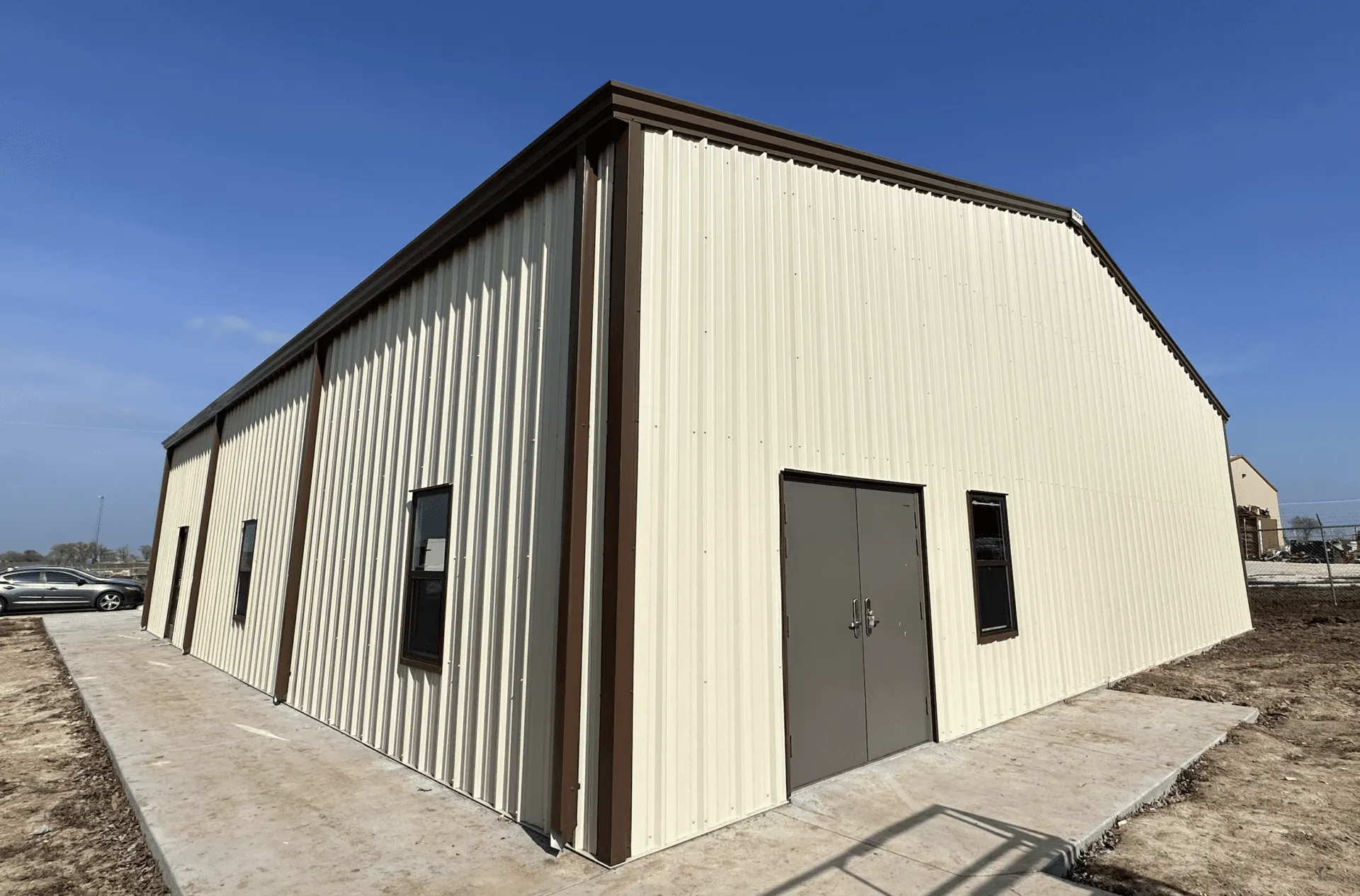 50×60 Bolt Up Red Iron Steel Building