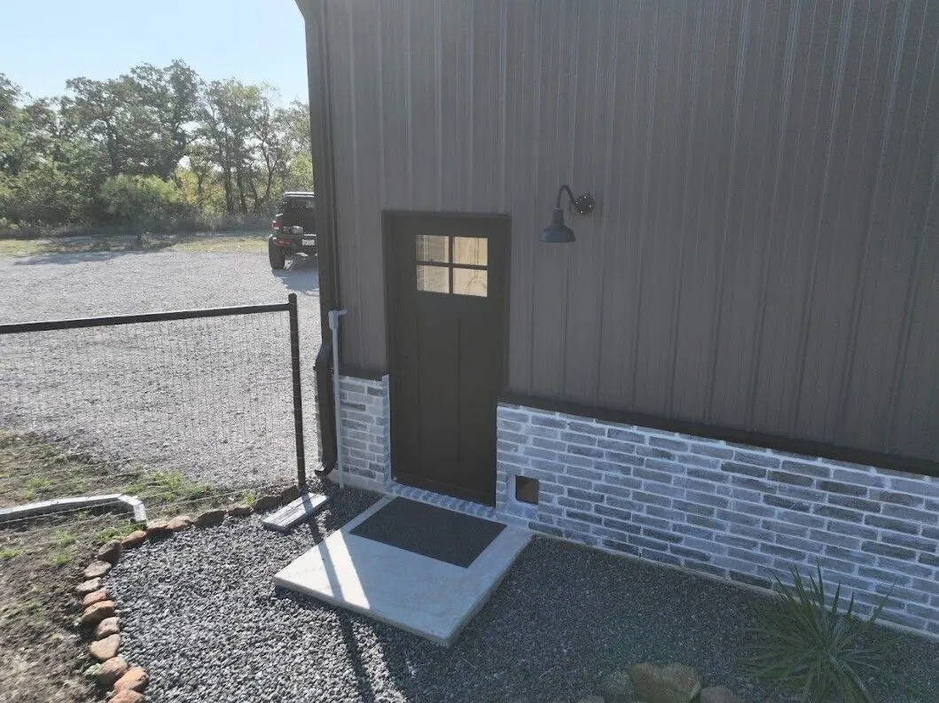 30x50 Custom Steel Horse Barn in Gordon, TX. 30x50 Custom Steel Horse Barn in Gordon, TX.