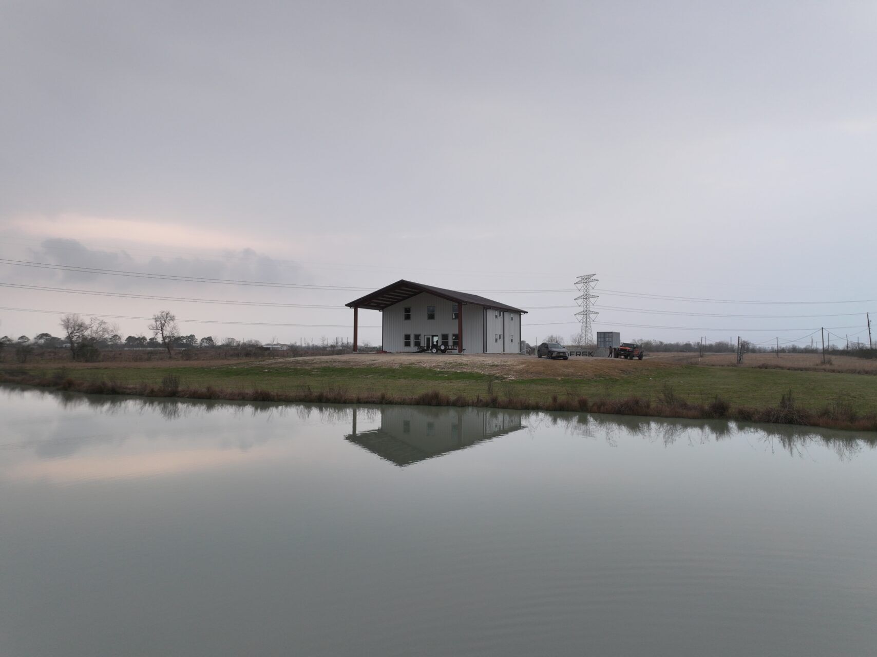 44x60 2 Story Barndominium Shell in Angleton, TX. 44x60 2 Story Barndominium Shell in Angleton, TX.