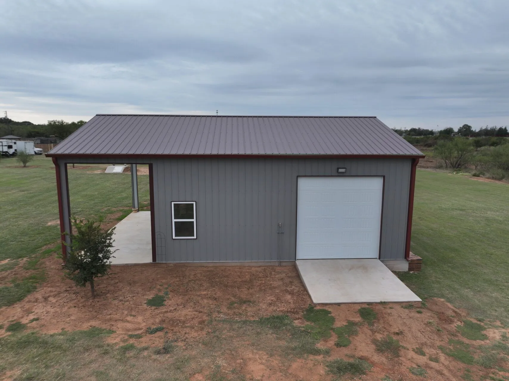 28x40 Metal Storage with Open Front Porch in Wichita Falls, TX. 28x40 Metal Storage with Open Front Porch in Wichita Falls, TX.