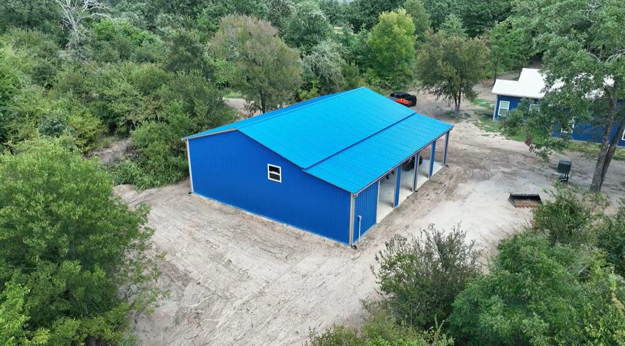 30x50 Texas Blue Metal Storage Building in Corsicana, TX. 30x50 Texas Blue Metal Storage Building in Corsicana, TX.