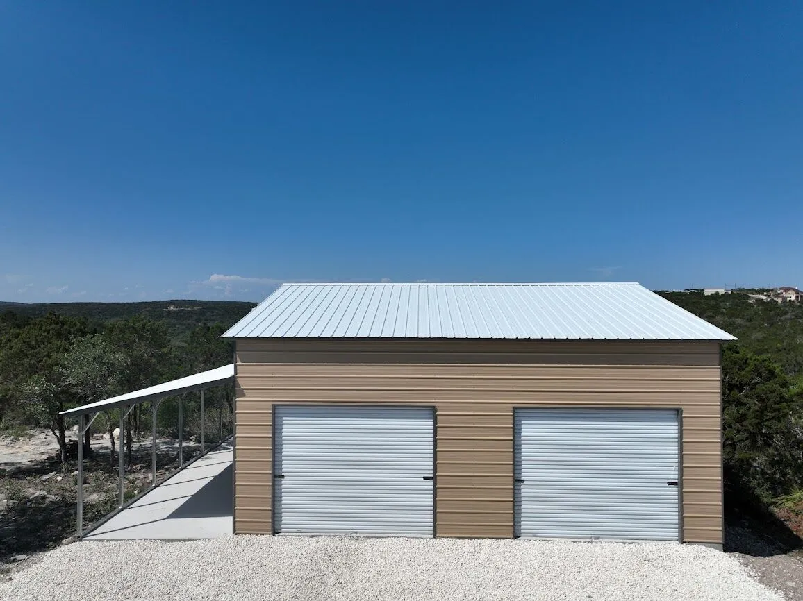 Metal Building with Lean Tos (10)