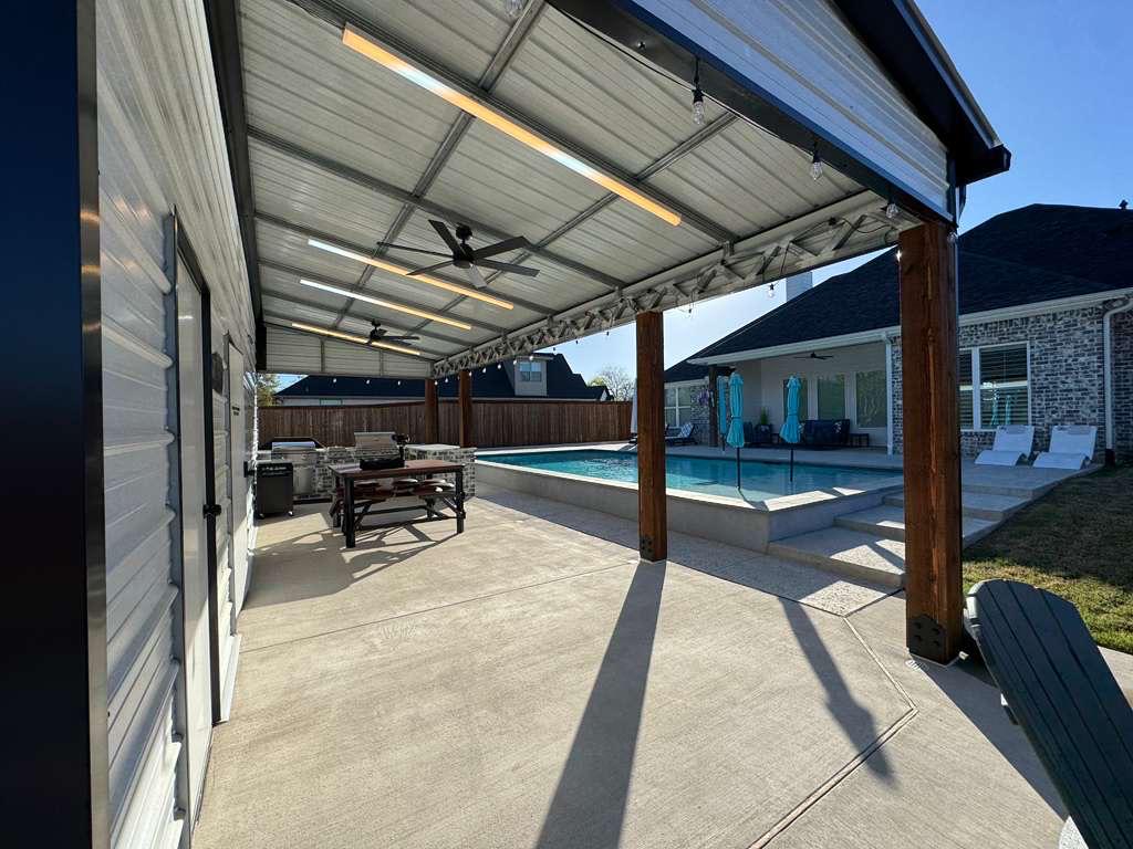 24x34 Poolside Metal Shop Storage in Flint, TX. 24x34 Poolside Metal Shop Storage in Flint, TX.