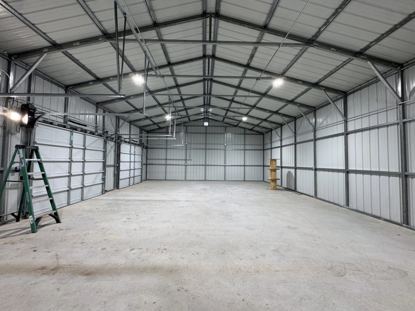 30x60 Storage Metal Building with Side Garage Doors in Weatherford, TX. 30x60 Storage Metal Building with Side Garage Doors in Weatherford, TX.