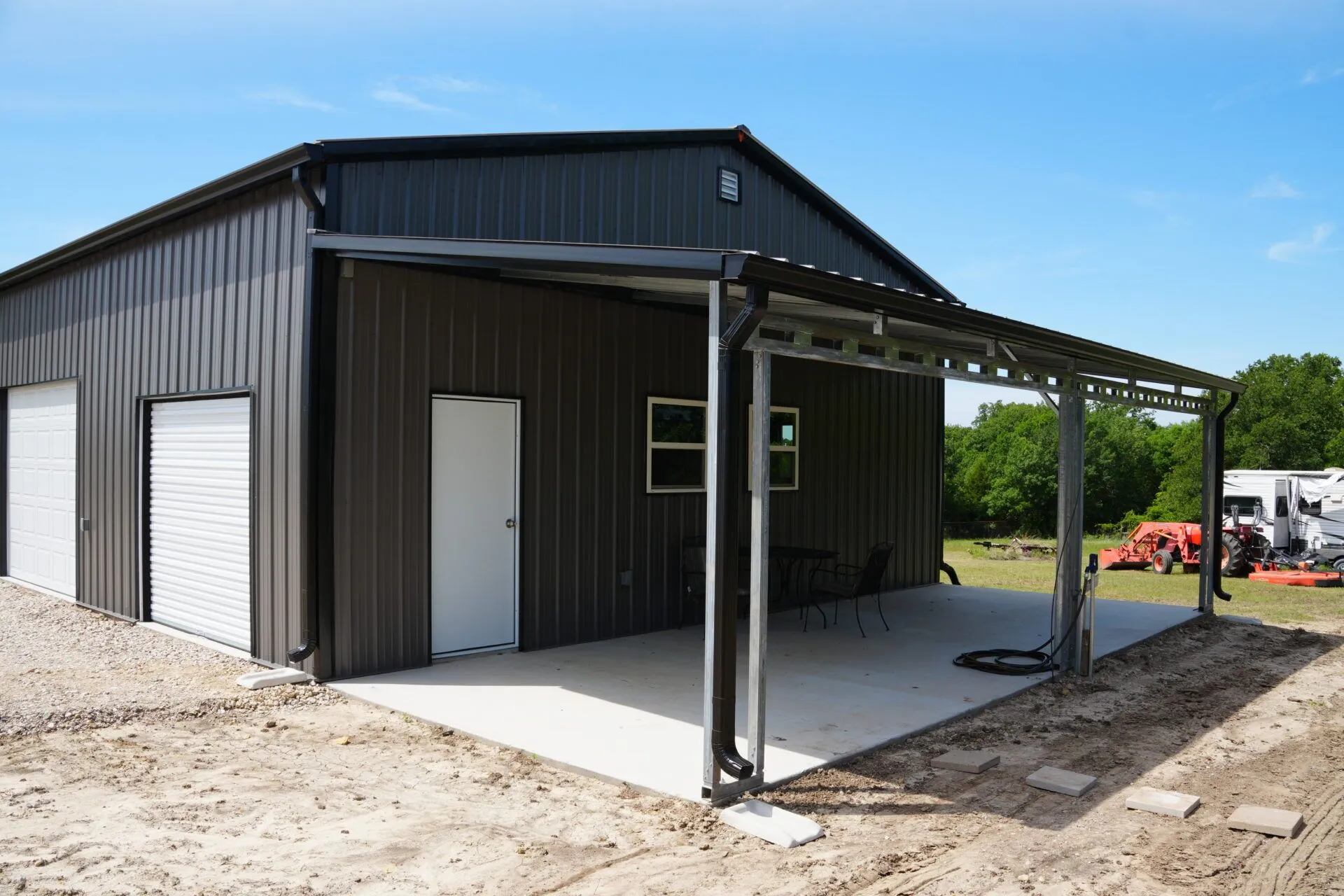 30x60 Storage Metal Building with Side Garage Doors in Weatherford, TX. 30x60 Storage Metal Building with Side Garage Doors in Weatherford, TX.