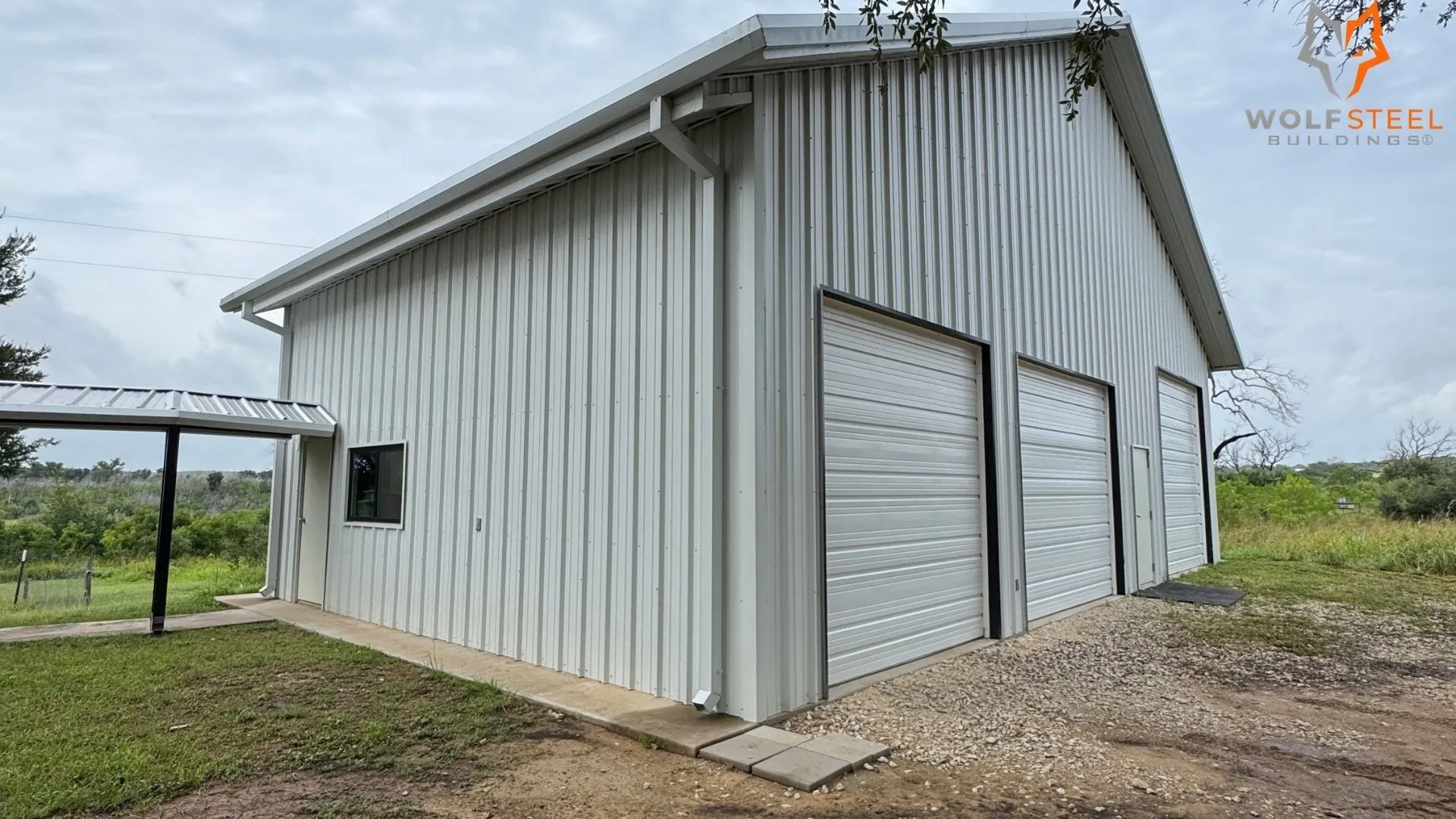 50x30 Red Iron Building in Glen Rose, TX. 50x30 Red Iron Building in Glen Rose, TX.