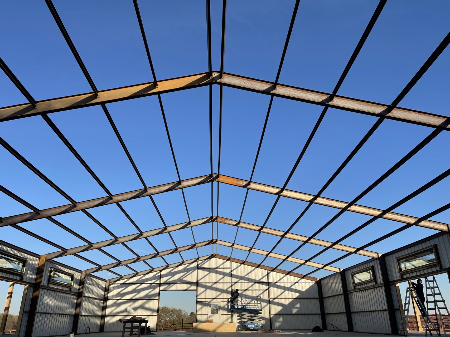 60x100 Red Iron Texas Metal Building (6)s 60x100 Red Iron Texas Metal Building (1)s