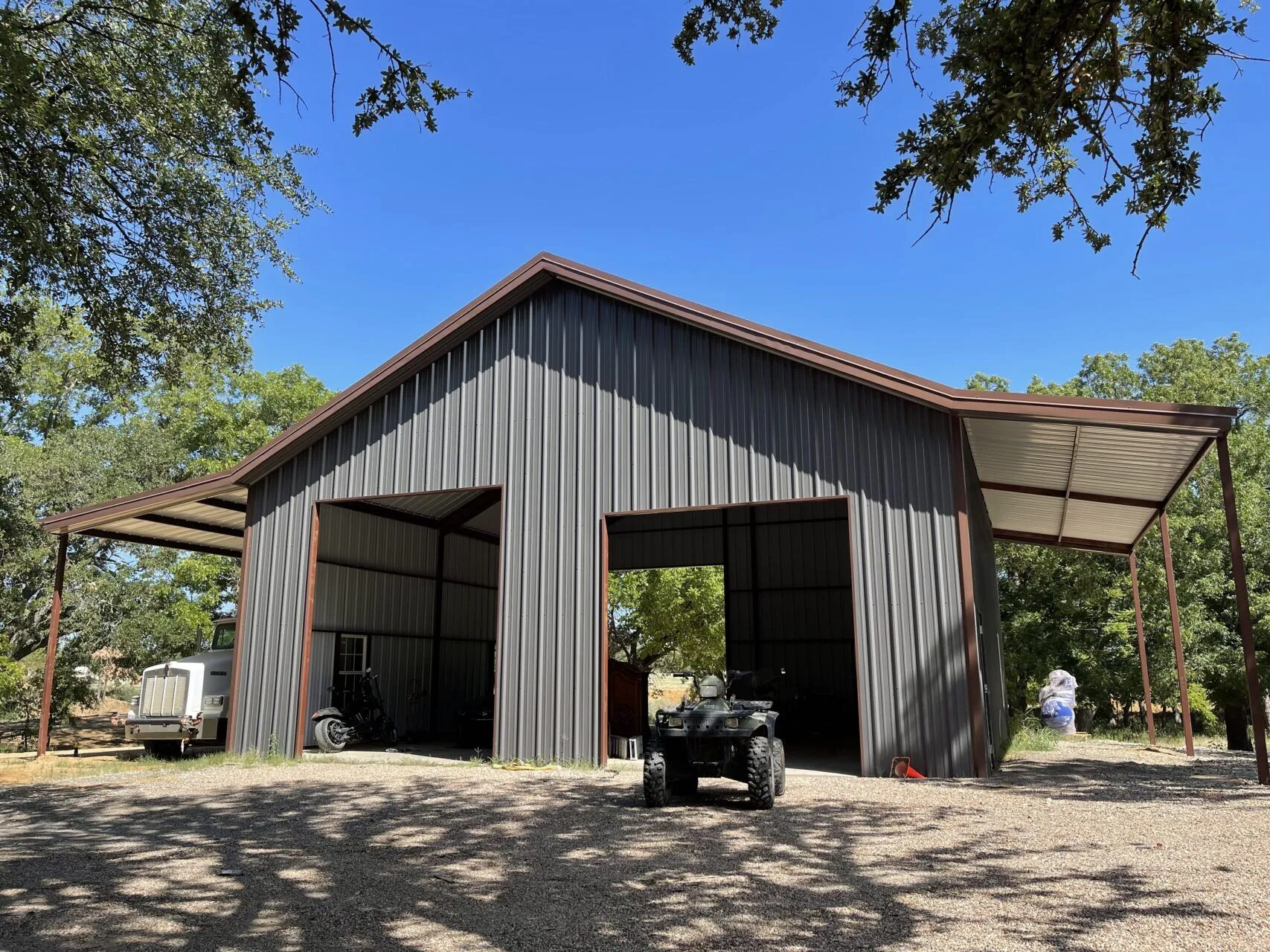40x40 Red Iron Steel Metal Building in Texas 40x40 Red Iron Steel Metal Building in Texas
