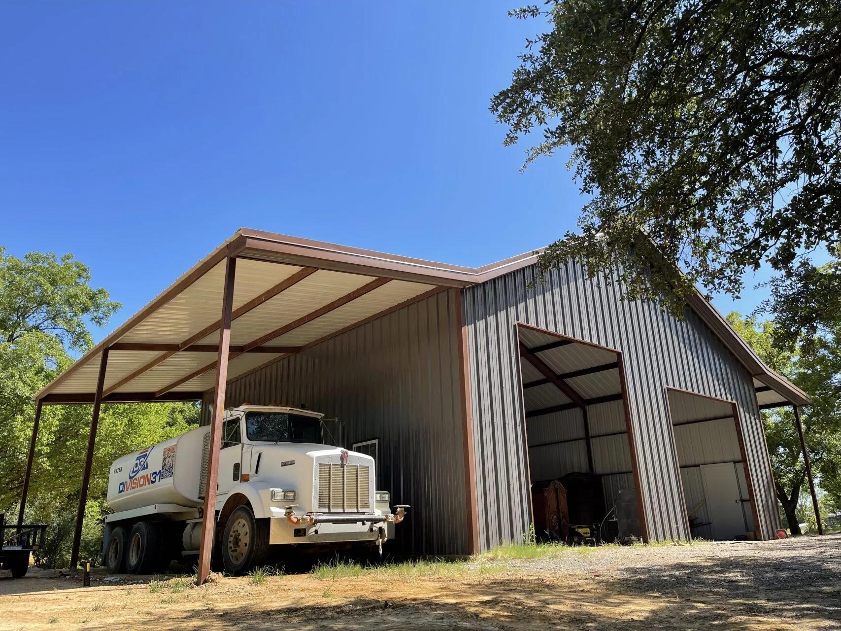 40x40 Red Iron Steel Metal Building in Texas 40x40 Red Iron Steel Metal Building in Texas
