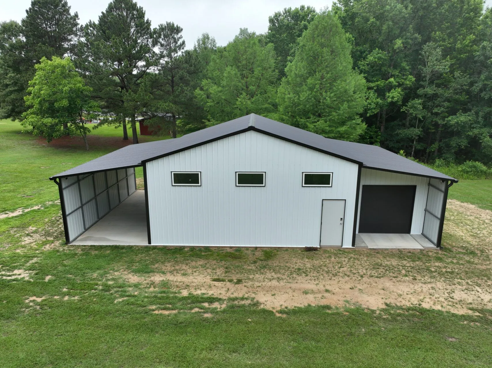 30x30 Multi-Use Garage Shop Building in Athens, TX. 30x30 Multi-Use Garage Shop Building in Athens, TX.