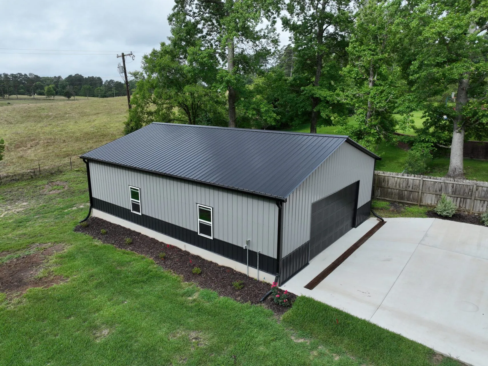 30x40 Black and Grey Steel Garage in Nacogdoches, TX 30x40 Black and Grey Steel Garage in Nacogdoches, TX