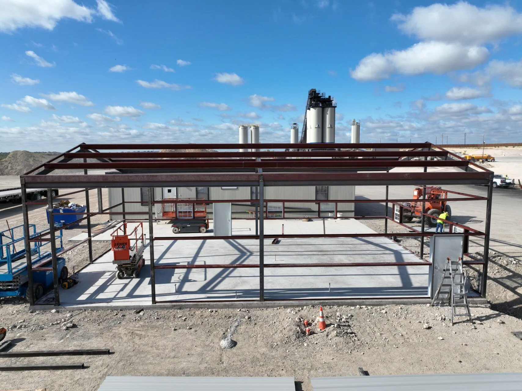 30x50 Engineered Weld Up Red Iron Building 30x50 Engineered Weld Up Red Iron Building