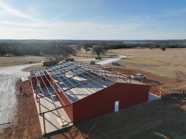 60x100 Red Iron Texas Metal Building (1)