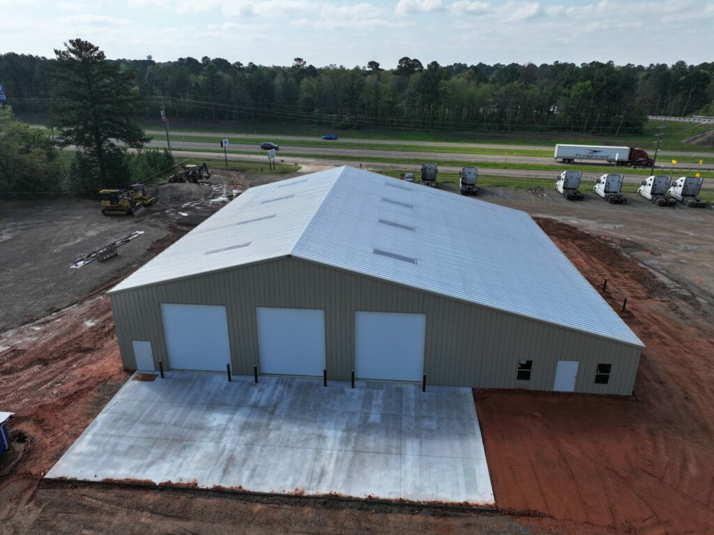 105x100 Pre-Engineered Metal Building
