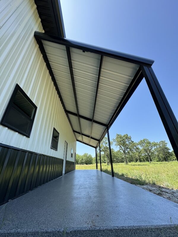 20 x 60 Weld Up Metal Barn in Texas