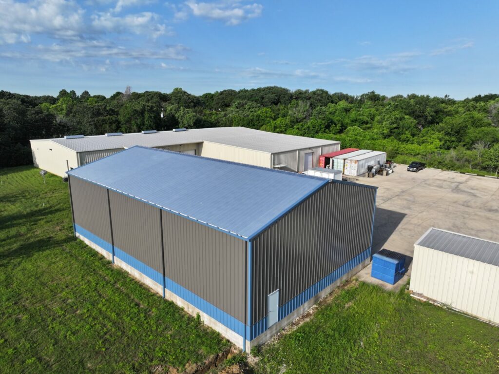 50×80 Pre-Engineered Commercial Metal Workshop