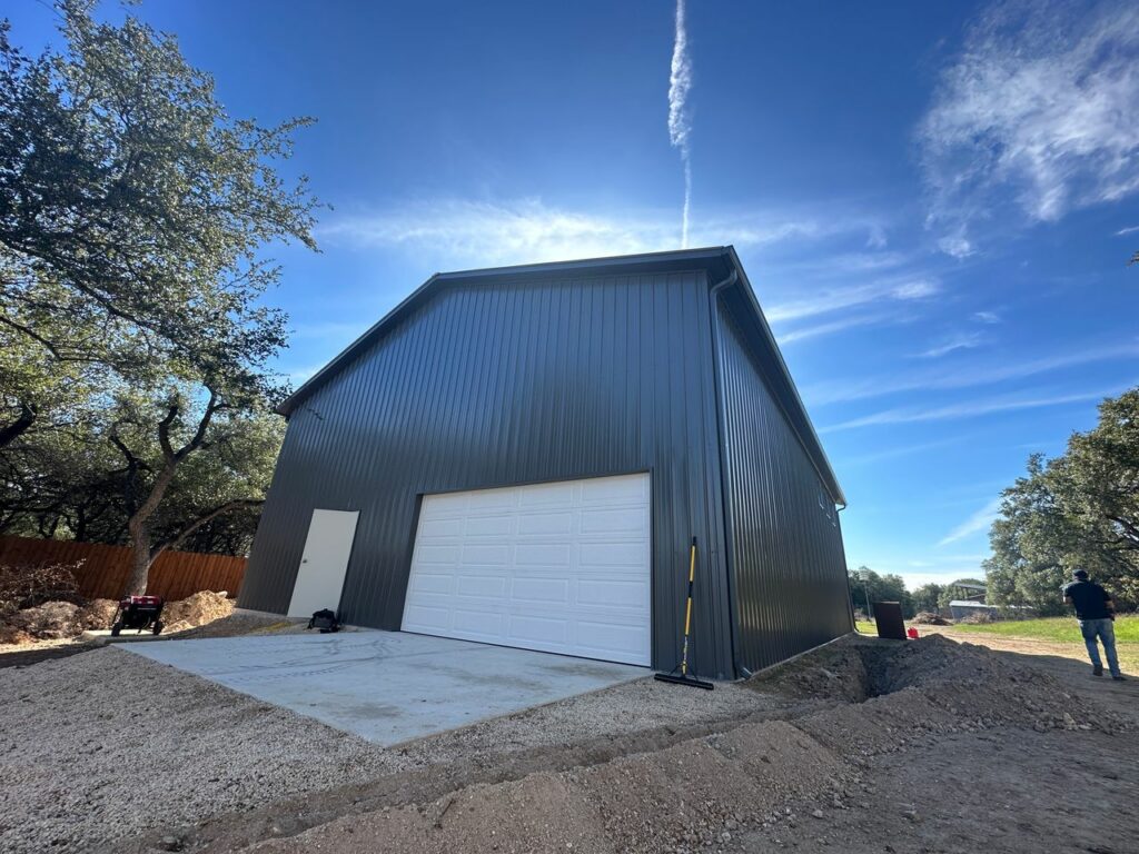 40x60 Tubular Metal Building in Wimberley, Texas