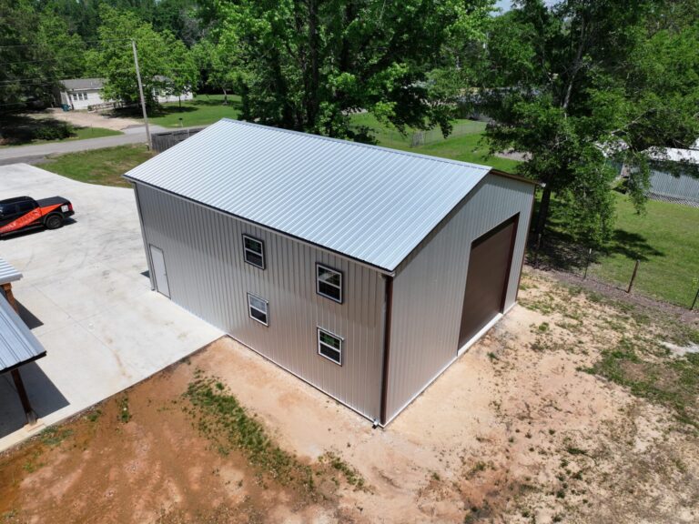 30x40 Galvalume Metal Workshop in Carthage, TX.