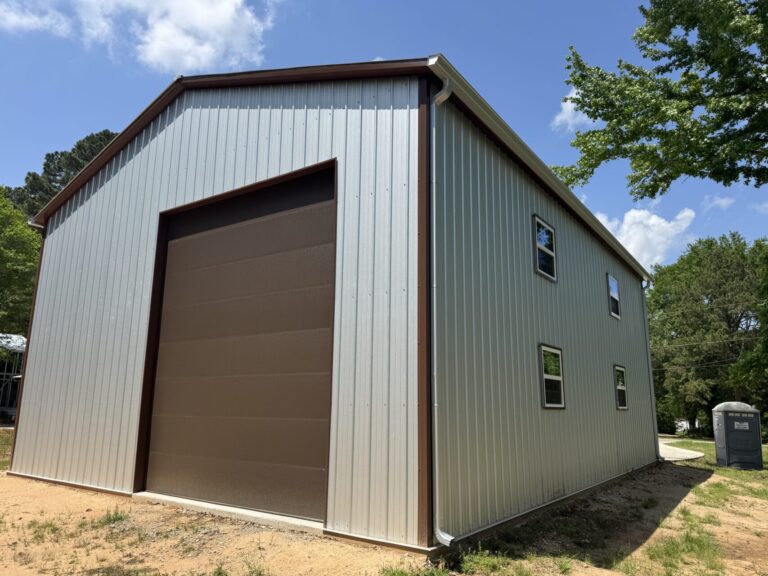 30x40 Galvalume Metal Workshop in Carthage, TX.
