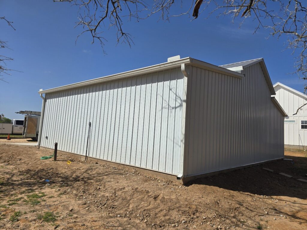 40x30 All White Detached Metal Garage in Lexington, TX.
