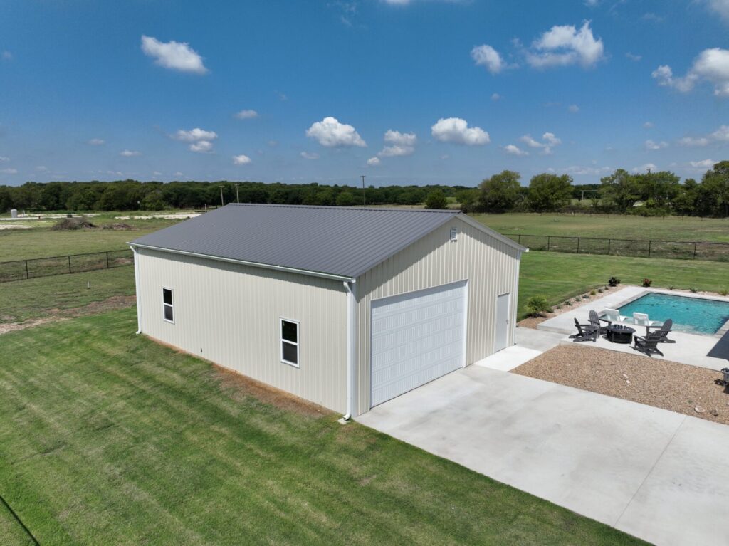 30x40 Tubular Detached Metal Garage with Closed Lean-to in Waxahachie, TX.