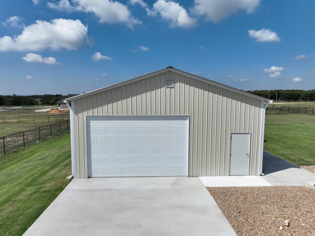 30x40 Tubular Detached Metal Garage with Closed Lean-to in Waxahachie, TX.