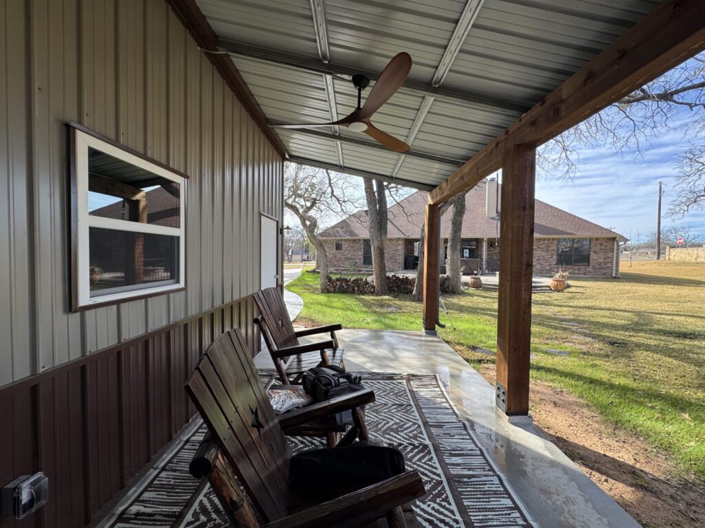 30x40 Metal Garage with Cedar Lean-to Posts in Weatherford, TX.