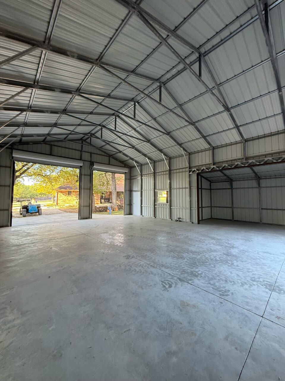 30x40 Metal Garage with Cedar Lean-to Posts in Weatherford, TX. 30x40 Metal Garage with Cedar Lean-to Posts in Weatherford, TX.