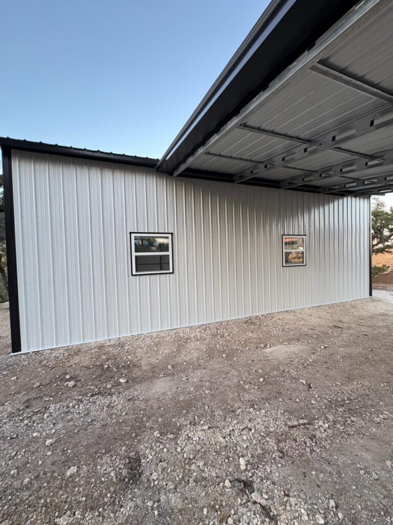28x35 Hilltop Metal Storage in Canyon Lake, TX.