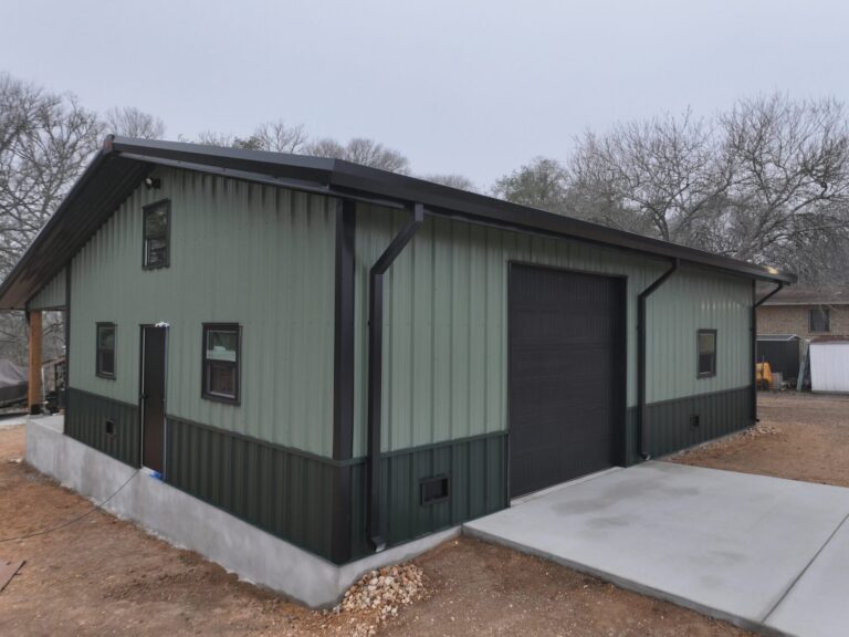 30x40 Metal Building for Storage & Family Space in Seguin, TX.